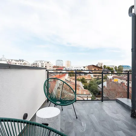 Sunflower - Chic Loft In Tineretului דירה בוקרשט
